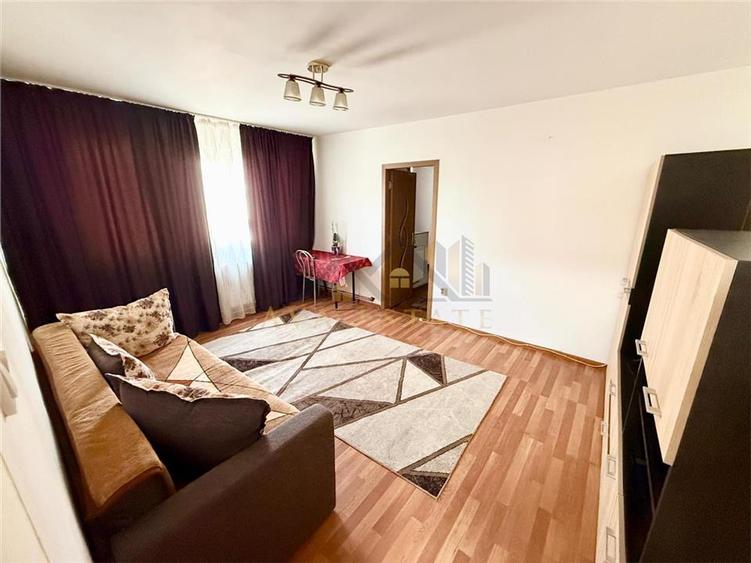 Apartament 2 camere, Et.3, 40 mp - Calea Martirilor - 2