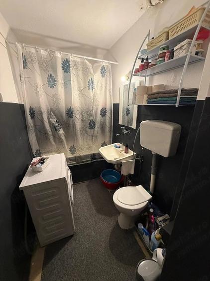 Apartament cu 3 camere decomandat în Tudor