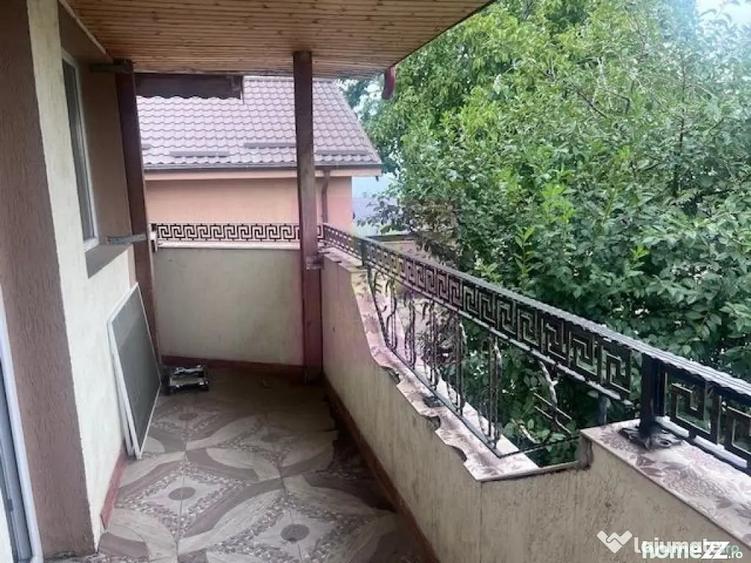 Casă cu 3 camere cu Teren 324 Mp în Giurgiului
