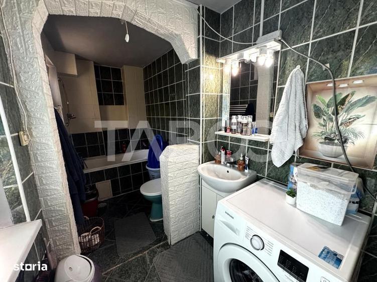 Apartament cu 4 camere semidecomandat, mobilat în Lazaret