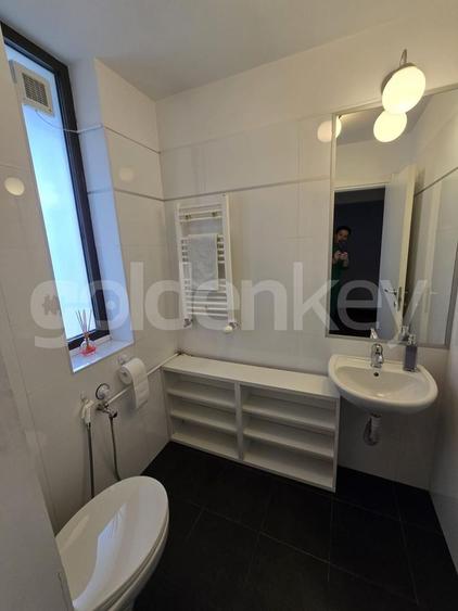 Apartament cu 4 camere decomandat, mobilat în Șoseaua Nordului