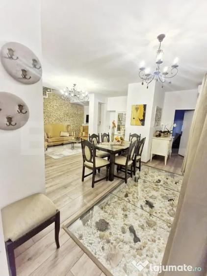Apartament cu 4 camere semidecomandat în Central