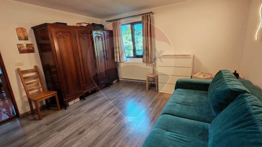 Casă individuală cu 4 camere cu Teren 1294 Mp în Snagov