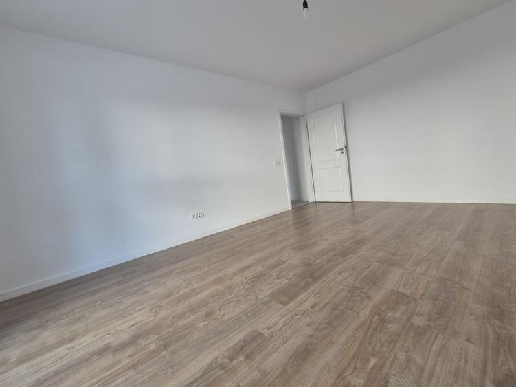 Apartament cu 2 camere decomandat în 1 Decembrie 1918