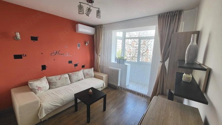 Apartament cu 2 camere decomandat, mobilat în Victoriei