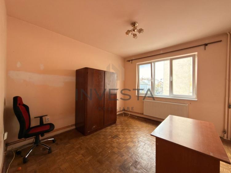 Apartament cu 2 camere decomandat, mobilat în Ultracentral