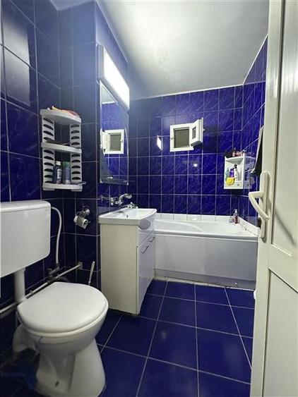 Apartament 3 Camere Decomandat Zona Far - 12