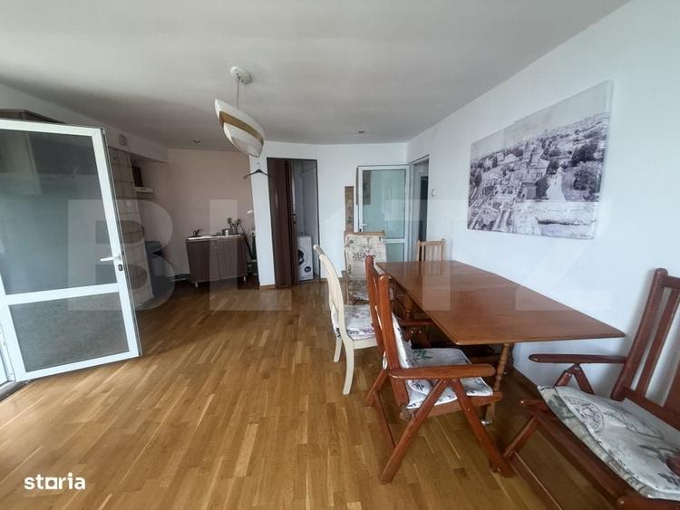 Casă cu 4 camere în Central