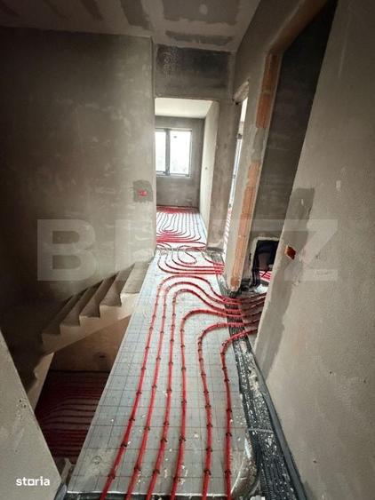 Casă cu 4 camere în Central