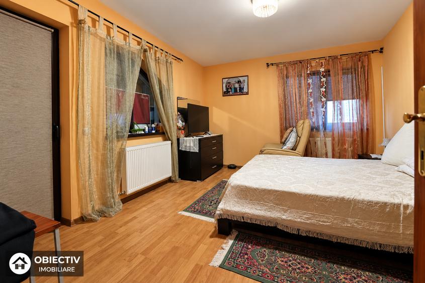 Casă individuală cu 5 camere cu Teren 492 Mp în Izvoare (Dumbrava Roșie)