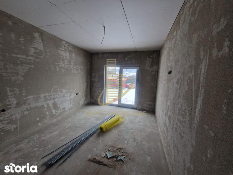 Casă cu 4 camere cu Teren 600 Mp în Unirea
