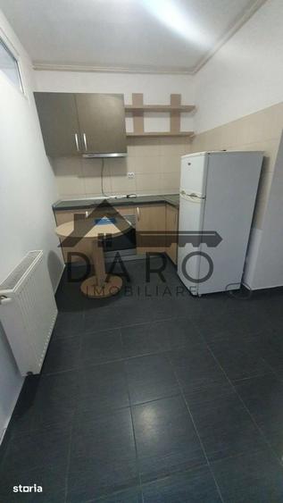Apartament cu 3 camere decomandat în 22 Decembrie 1989