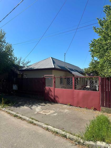 Casă cu 2 camere în Lehliu
