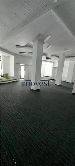 Spațiu comercial, de 245 mp, în 14 Mai