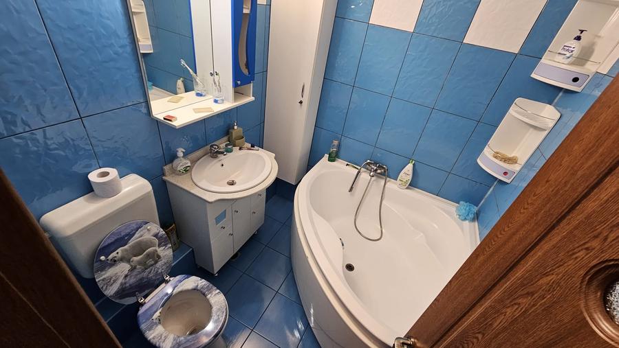 Apartament cu 2 camere semidecomandat, mobilat în Colentina