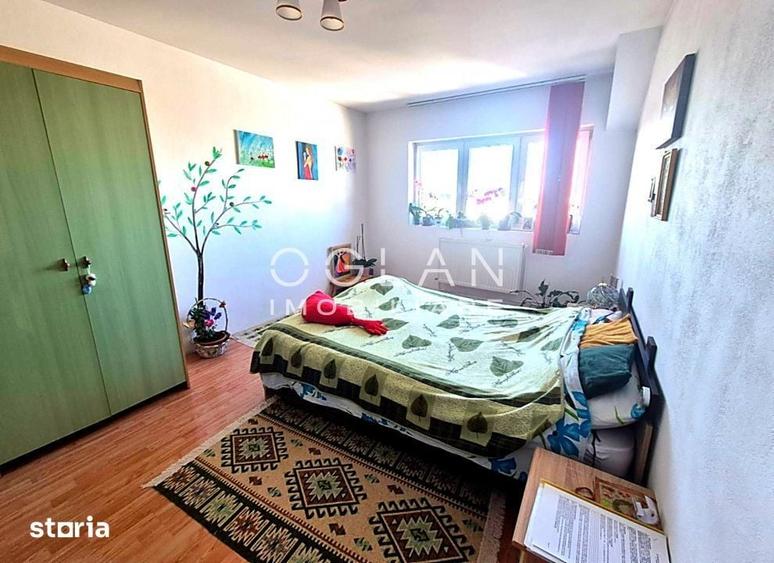 Mansarda pe un singur nivel 67 mpu, strada Siretului - 4