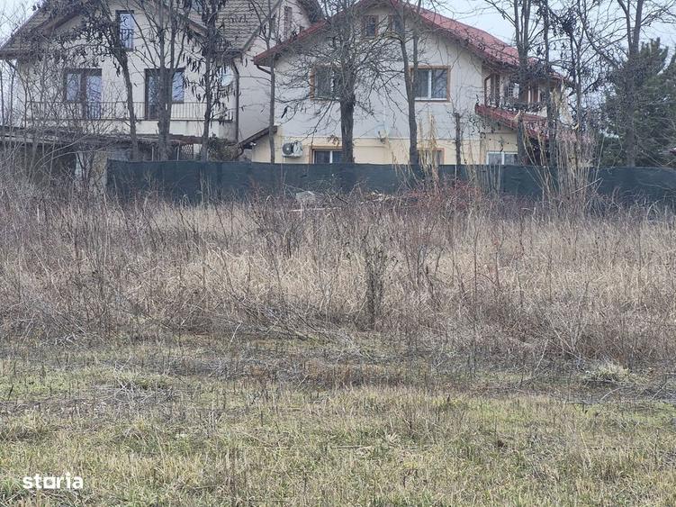 Teren de 1300 mp, în Balotești