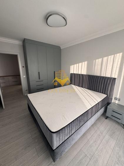 Apartament cu 3 camere decomandat, mobilat în Iris