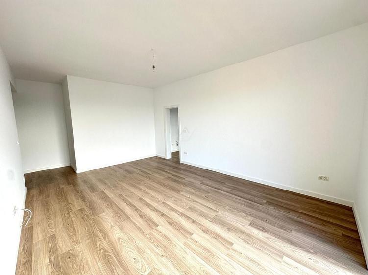 Apartament cu 2 camere decomandat în Freidorf