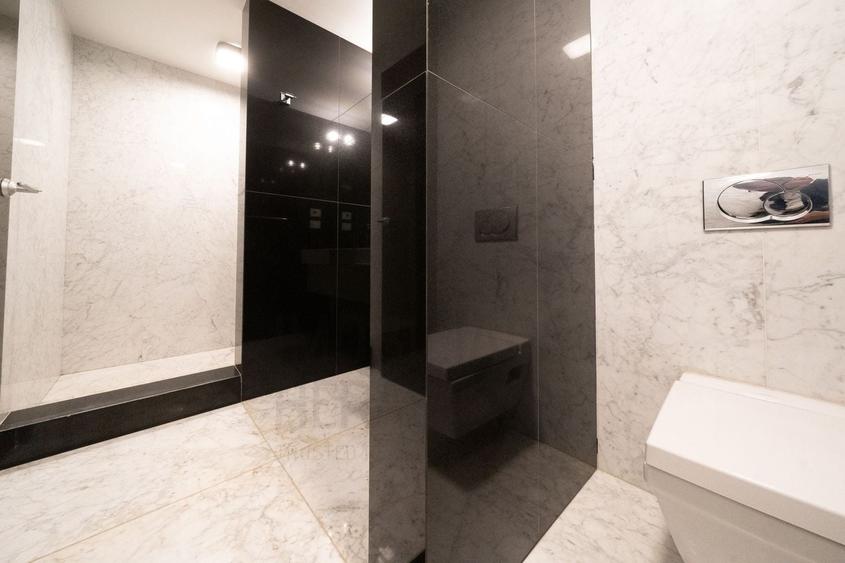 Apartament cu 3 camere semidecomandat, mobilat în Floreasca