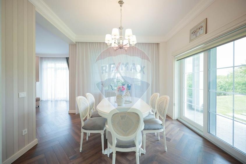 Casă individuală cu 5 camere cu Teren 640 Mp în Dealuri Oradea