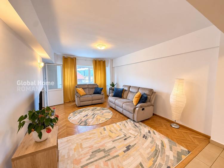 Apartament cu 4 camere decomandat, mobilat în P-ța Romană