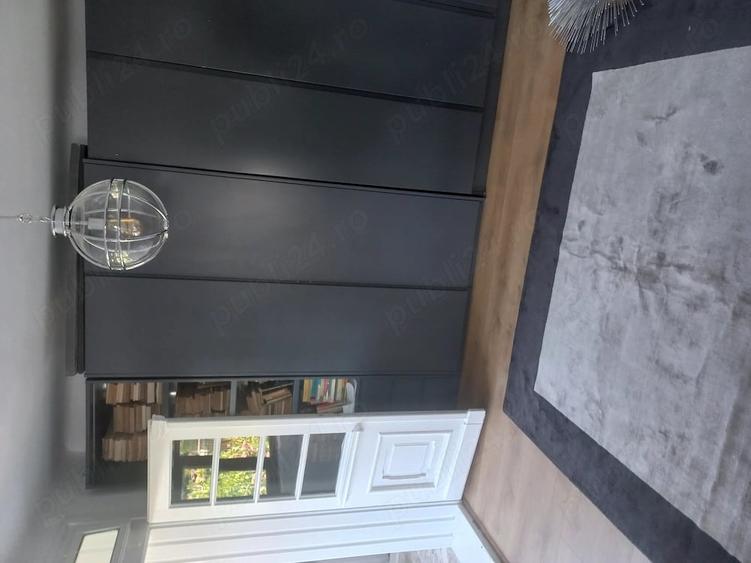Casă cu 4 camere cu Teren 1600 Mp în Răcari