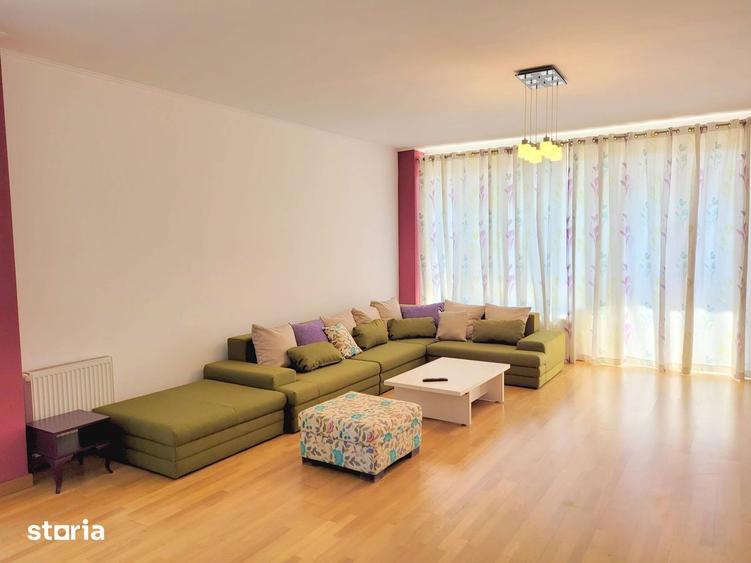 Apartament cu 3 camere, mobilat în Badea Cârțan