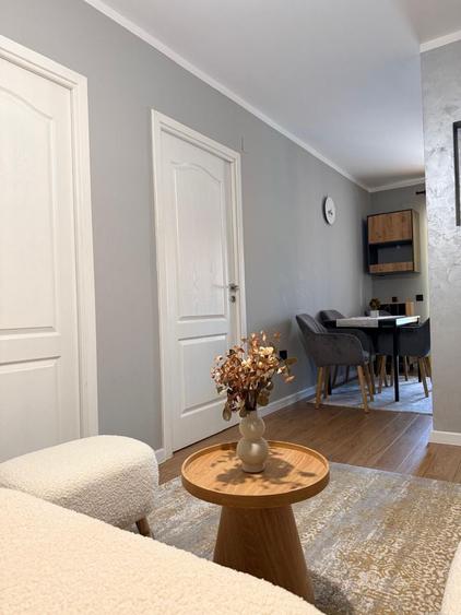Apartament cu 2 camere decomandat în Florești