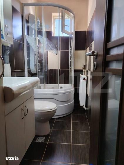 Apartament cu 3 camere decomandat în Nufărul