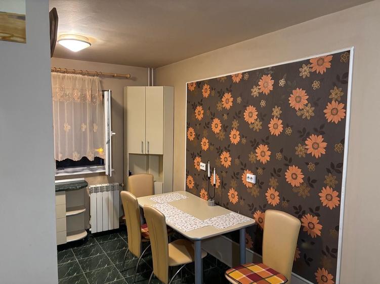 Apartament cu 2 camere semidecomandat în Rogerius
