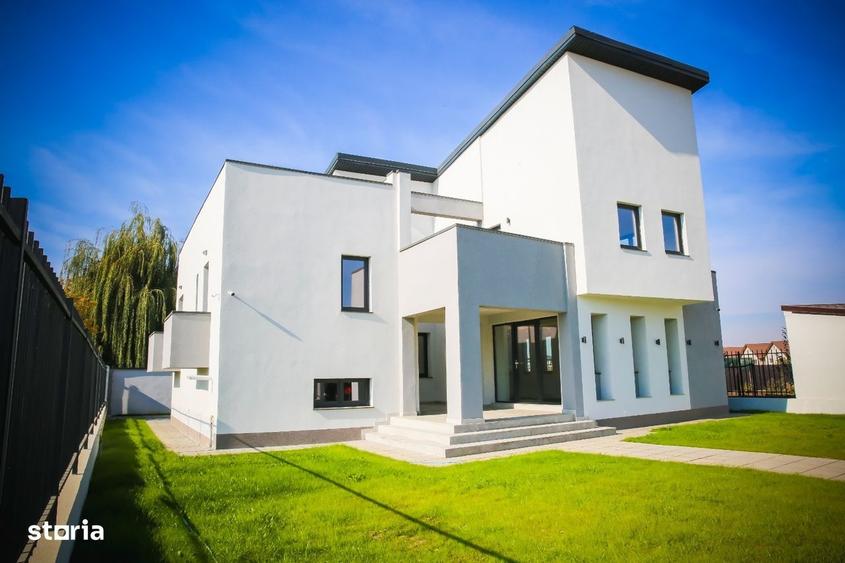 Casă cu 4 camere cu Teren 680 Mp în Central