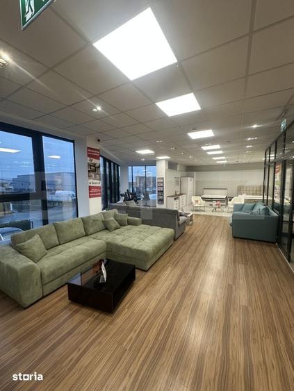 Spațiu comercial, de 275 mp, în Centura