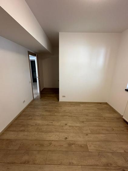Apartament cu 3 camere decomandat în P-ța Unirii