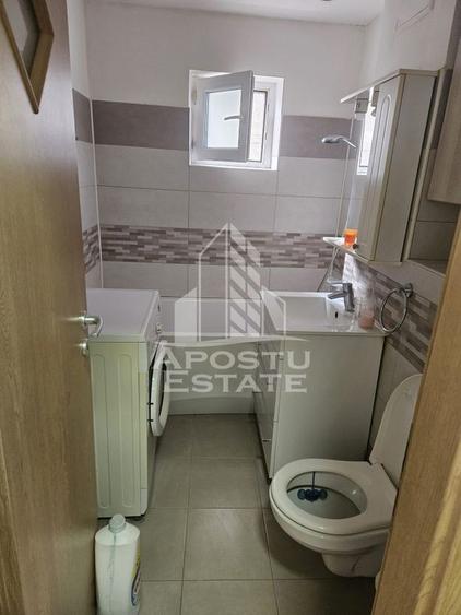 Apartament cu 2 camere decomandat în Girocului