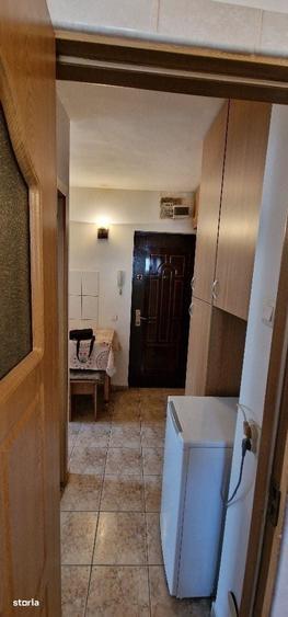 Garsonieră decomandată în Crângași