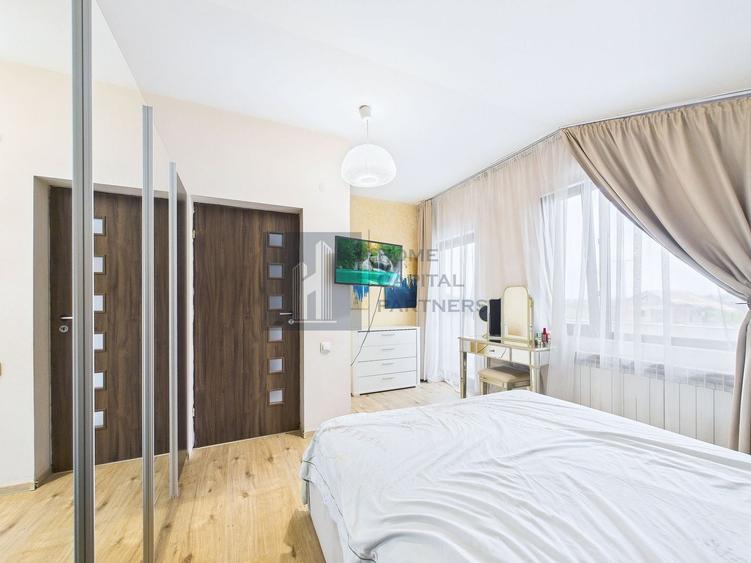 Casă individuală cu 4 camere cu Piscina în Periș