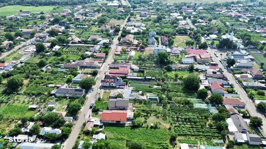 Casă cu 4 camere în Vânători