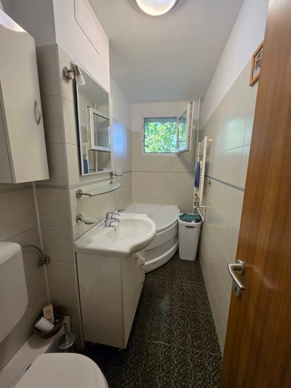 Apartament cu 3 camere decomandat în 1 Decembrie 1918
