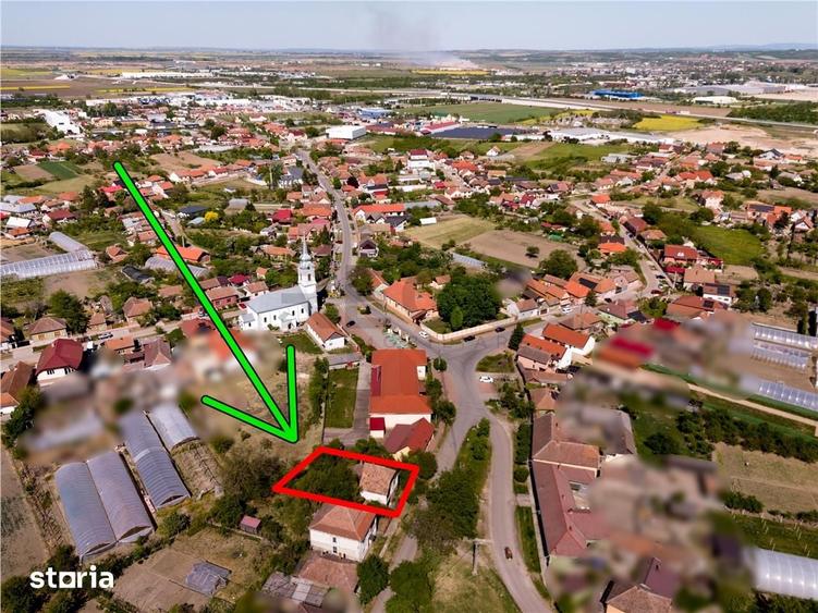Casă cu 3 camere cu Teren 542 Mp în Borș