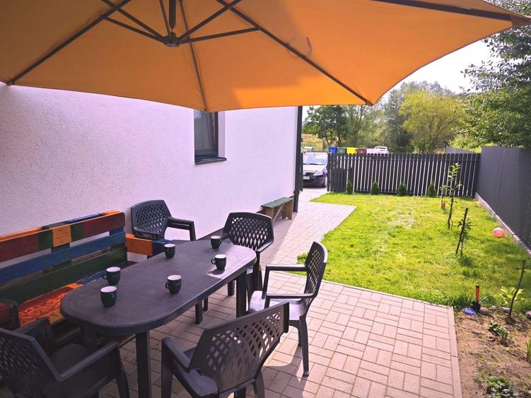 Apartament cu 2 camere decomandat în Livezeni