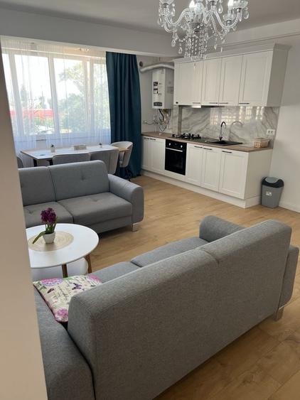 Apartament cu 2 camere decomandat în Marginea