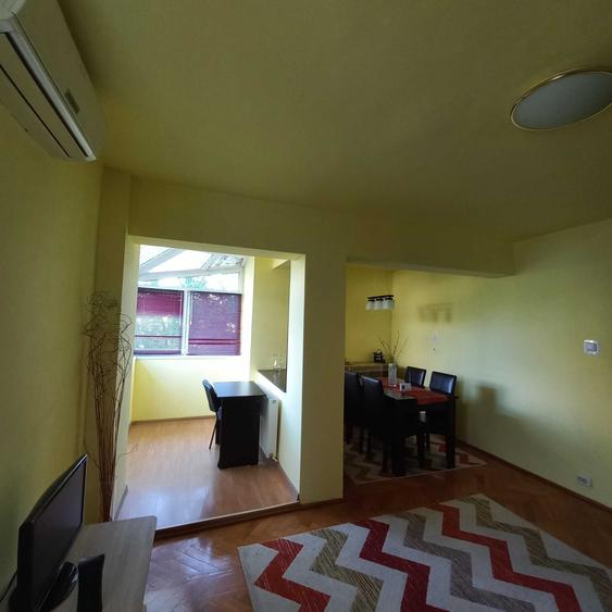 Apartament cu 2 camere decomandat în Circumvalațiunii