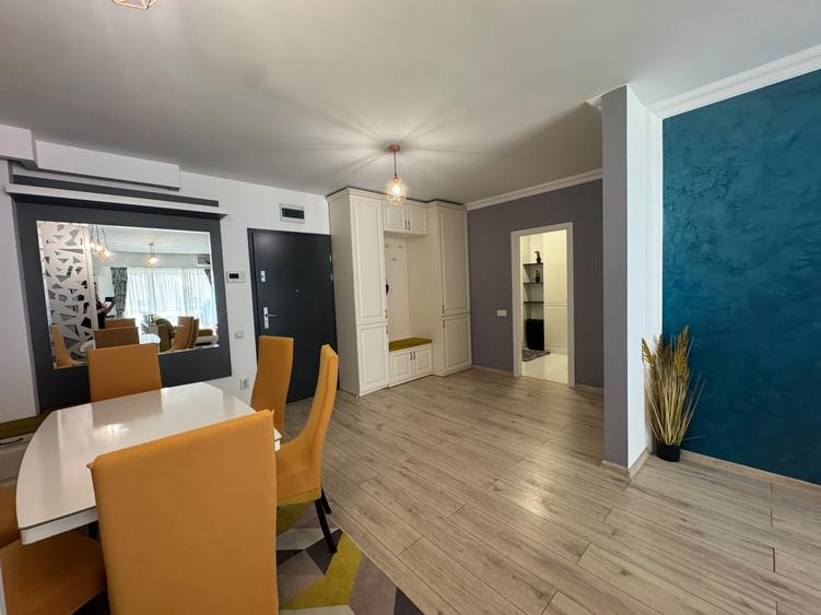 Apartament cu 2 camere semidecomandat, mobilat în Semicentral