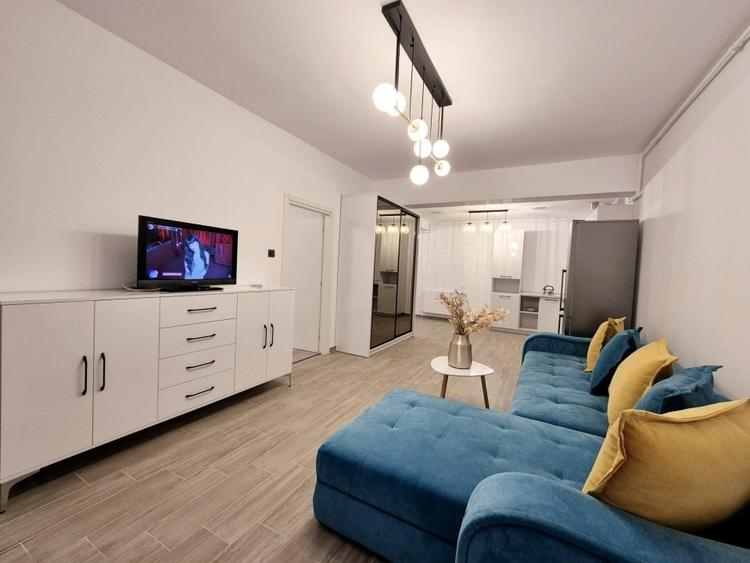Apartament cu 2 camere decomandat, mobilat în Nord — fotografia 2