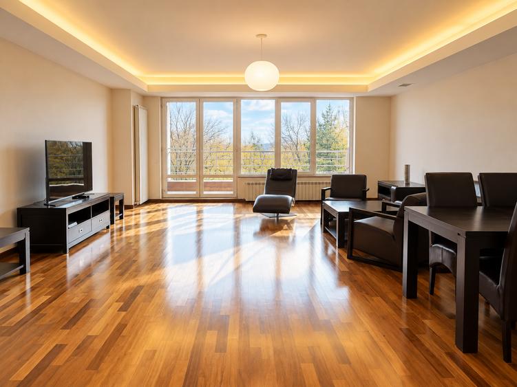 Apartament cu 4 camere în Herăstrău