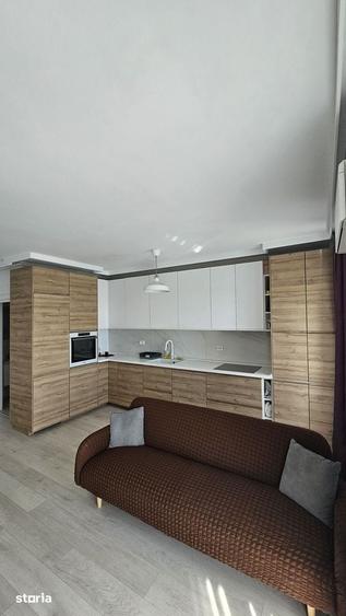 Apartament cu 8 camere în Vest