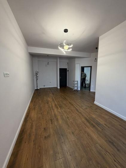 Apartament cu 2 camere decomandat în Pipera