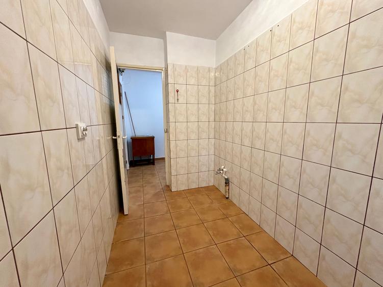 Garsoniera Pta Resita Parter/4 Bloc Reabilitat Metrou 15 Min - 9