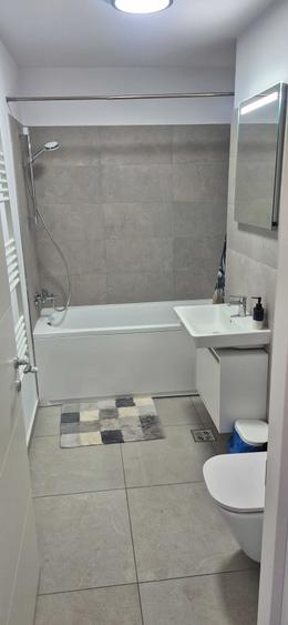 Apartament cu 2 camere decomandat în Exterior Vest